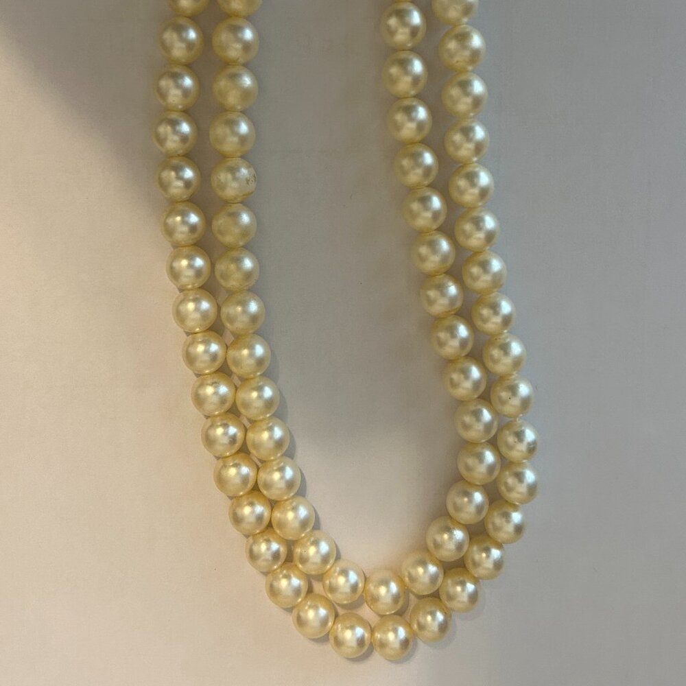 Double strand Faux pearls